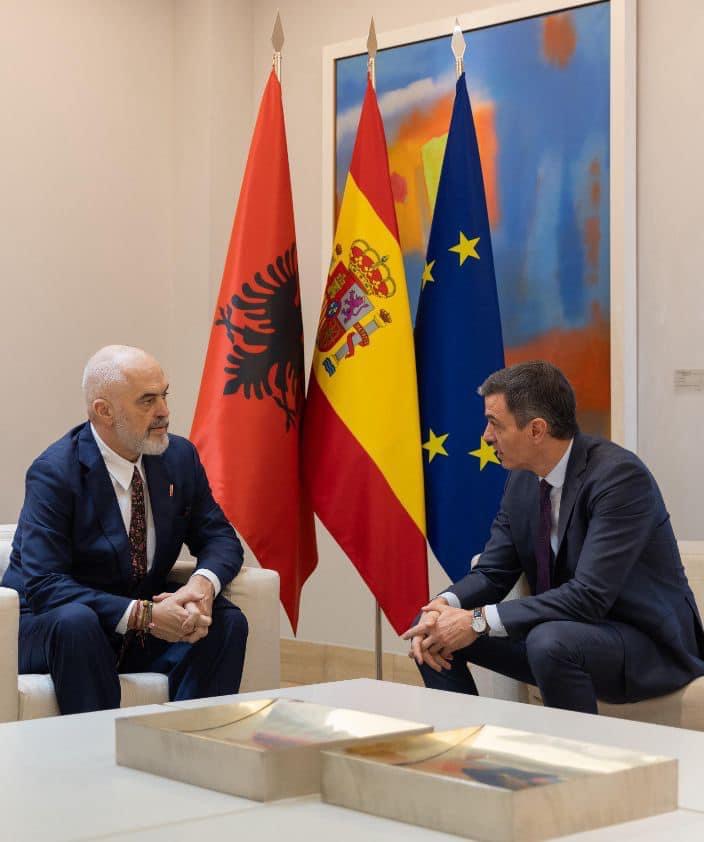 Rama në Spanjë, takon kryeministrin spanjoll Sanches. Mësohet arsyeja