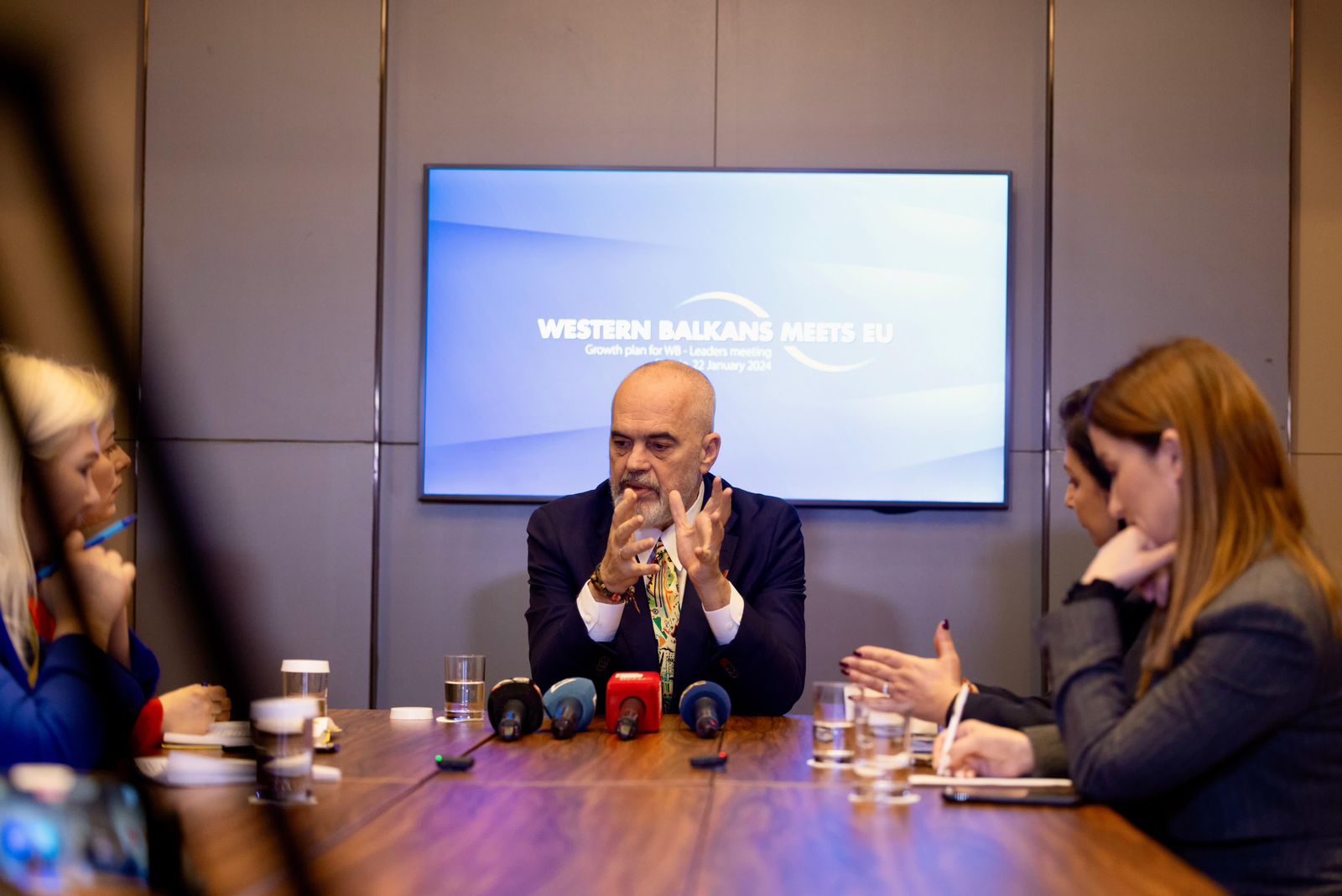 Rama tregon darkën e përbashkët edhe me Kurtin e Vuçiç