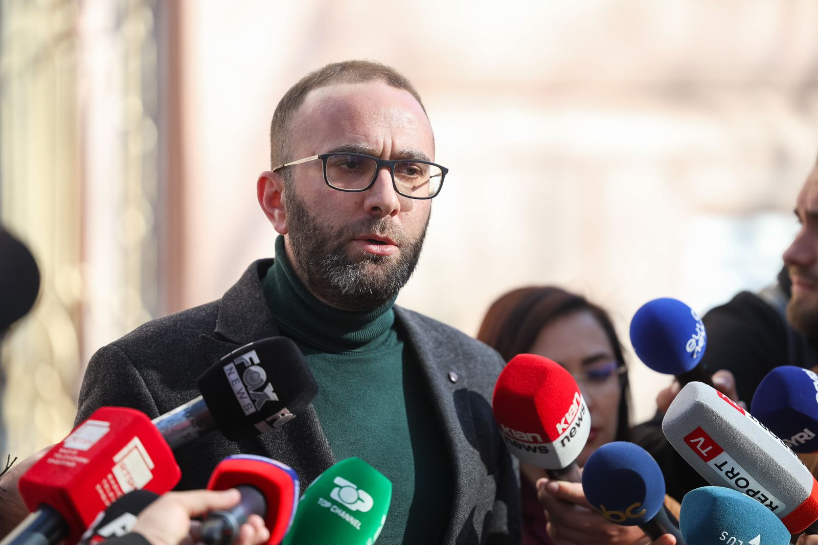 Gazmend Bardhi thirrje Gjykatës së Lartë: Zbardhni vendimin për vulën