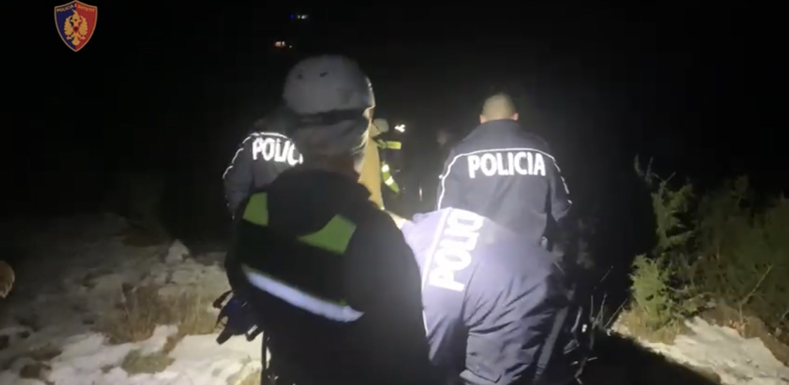 Policia gjen turistët e bllokuar në malet e Bogës pas 12 orë kërkime