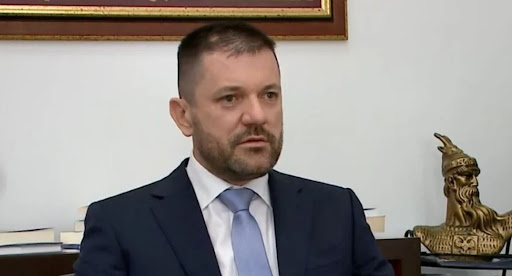 Largohet nga detyra drejtori i Përgjithshëm i Burgjeve