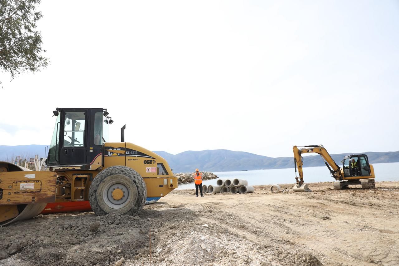 Rama prezanton projektin Lungomare 3, po gërryhet vende-vende. Nuk ka rëndësi kur mbaron