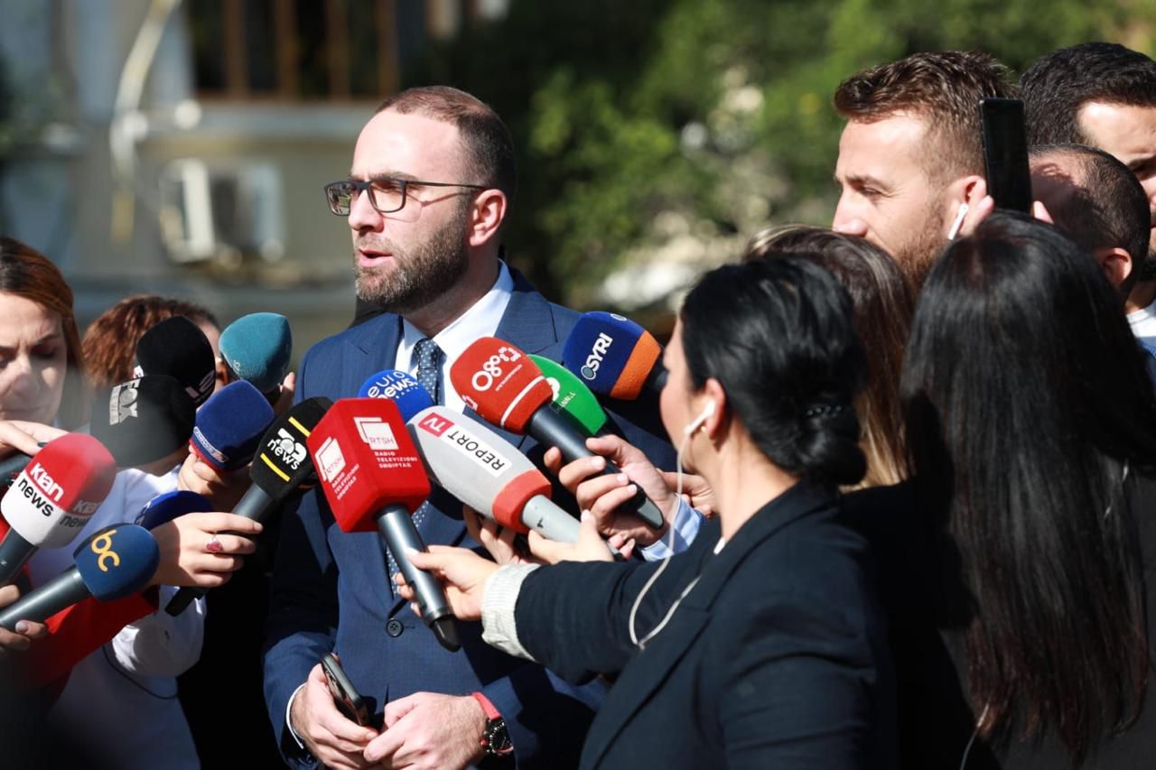 Bardhi, letër Kushtueses: Shpejtoni me përgjigjen për ligjin për komisionet hetimore