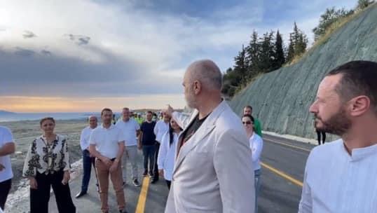 Skema e Berberit për të bërë pasuri. Hareja në mediat e Veliajt dhe paratë në shtëpinë e Berberit