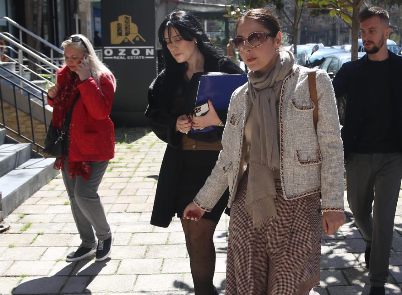 Elia Zaharia, sot më e qetë në Gjykatë. Nisin seancat e divorcit me Princin