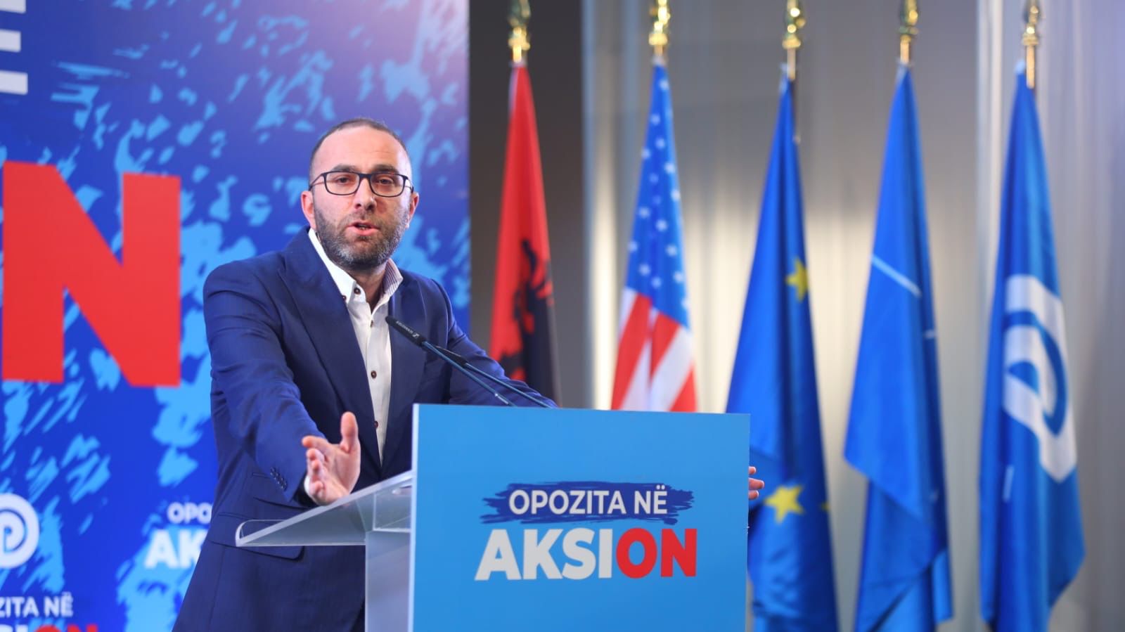 Publikohet video, administrata publike me detyrim në mitingun e Edi Ramës, Bardhi: Është krim, prokuroria të veprojë