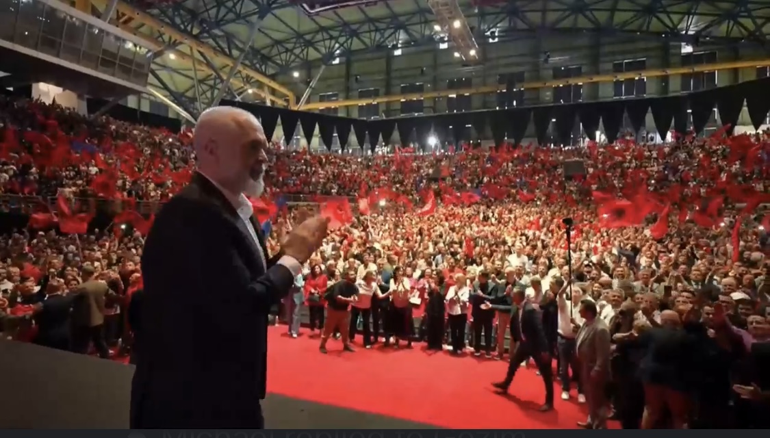 Rama në Athinë kërkon nga mitingu heqjen e ligjit të Luftës me Shqipërinë