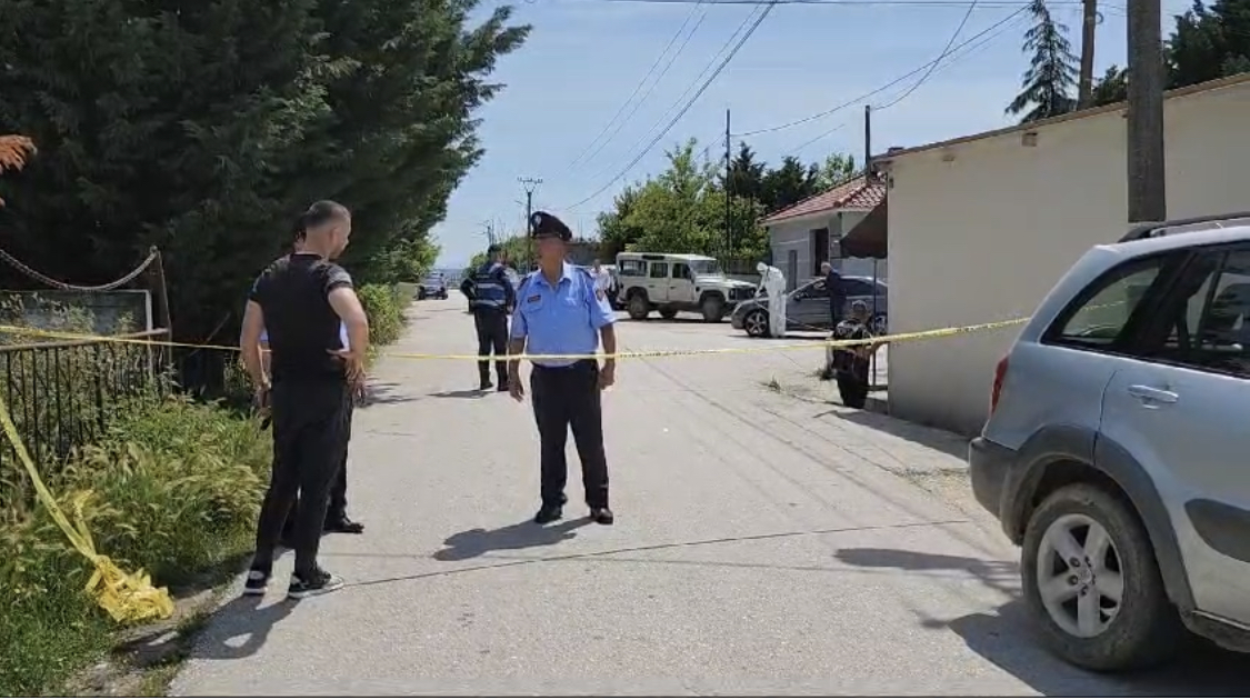 Vrasja e policit në Fier, edhe autori nga Hasi. Dyshimi për lidhje me një vrasje vite më parë