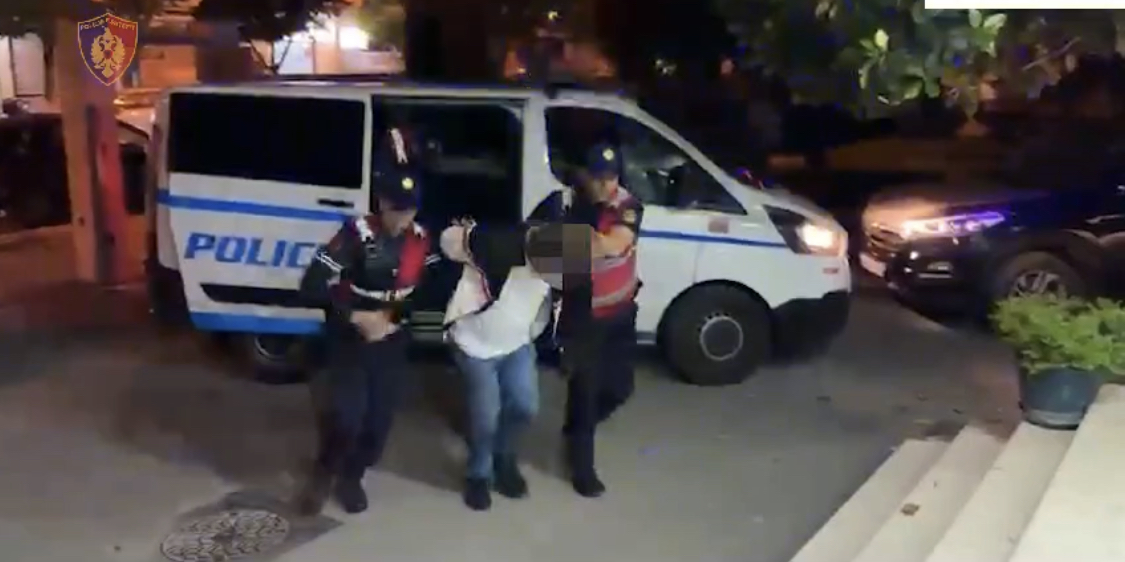 Kapet një sasi kokaine në Durrës, në pranga 2 transportues nga Tirana