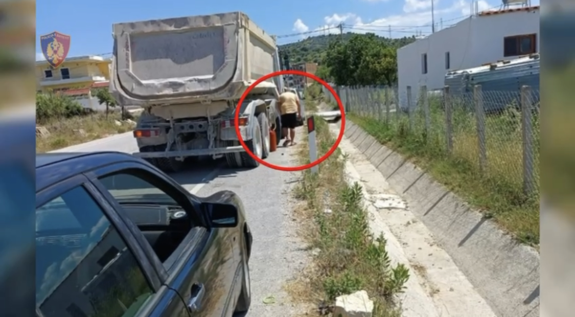 Shoferi i firmës vjedh karburantin e kamionit të vet