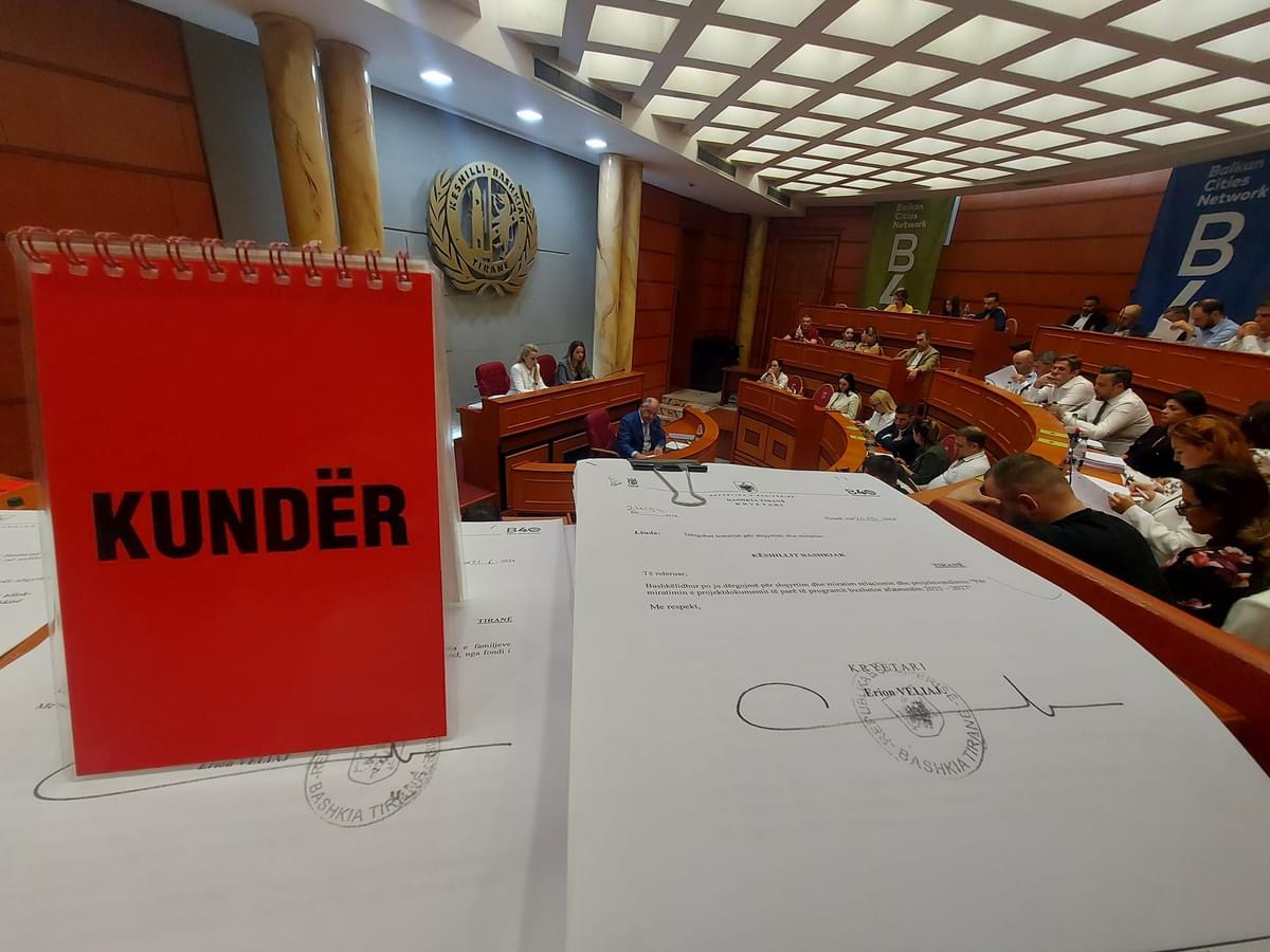 Veliaj, 106 milionë lekë për kopshtin zoologjik, edhe po nuk u dha mish nuk mund të ankohen. Për të varfrit 20 herë më pak se ata flasin