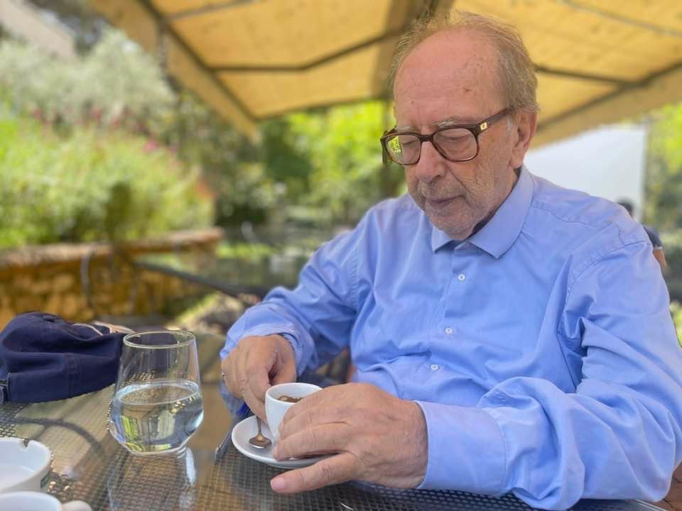 SHUHET SHKRIMTARI ISMAIL KADARE