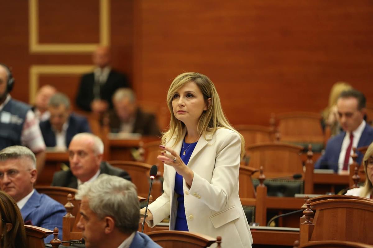 Tabaku zbulon hipokrozinë e Autoritetit të konkurrencës: Ata bëjnë marrëveshje për cmimet, ju nuk na mbroni. Paguajmë më shtrenjtë për gjithçka