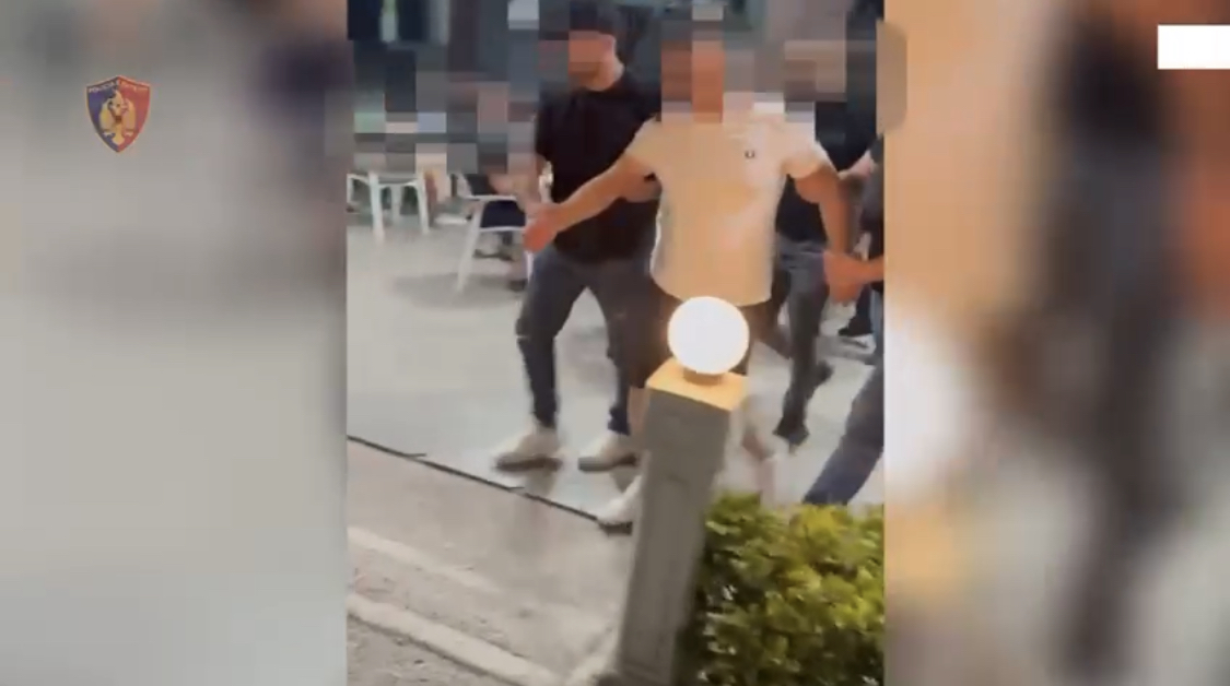 VIDEO/ Kapet në Durrës hajduti i banesave në Breshia