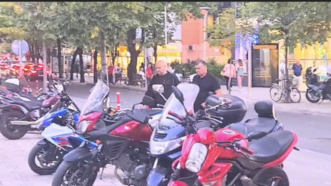 Dorëzohet në polici ish drejtori i Policisë në Lezhë. Akuzat për trafikant dhe lidhjet me Gjokën