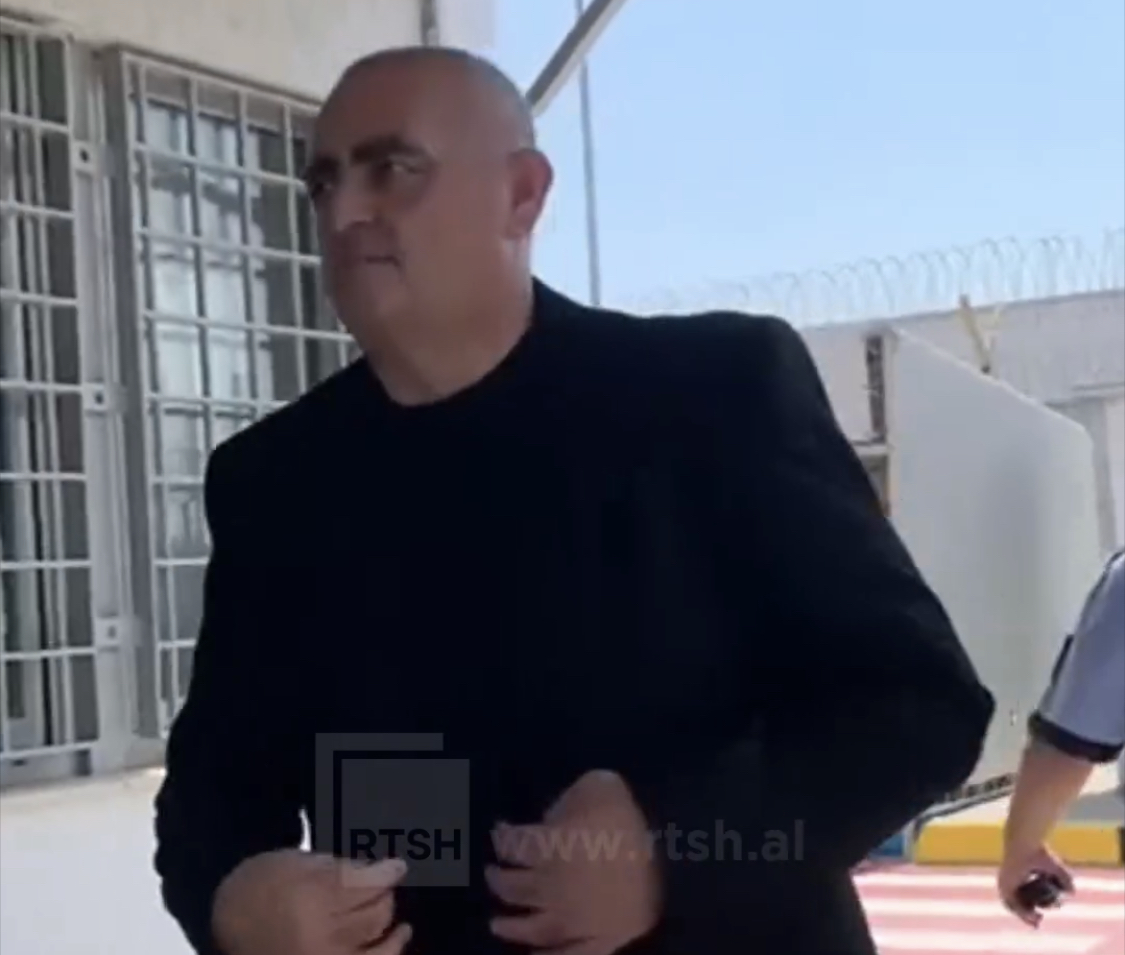 Beleri premton të rikandidojë sërish për Himarën, deklarata tek porta e burgut