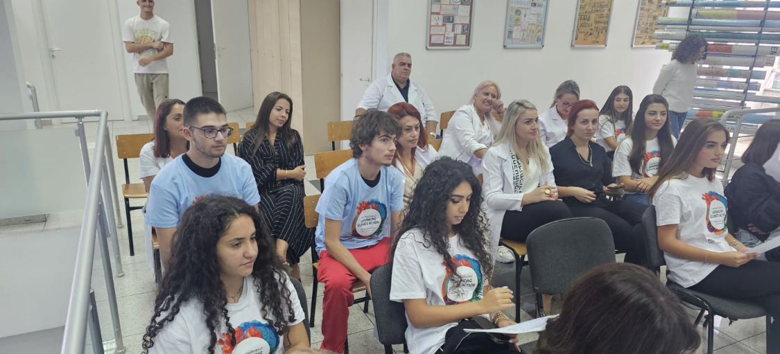 “Ozonistët” në Durrës, ese për të shpëtuar qytetin nga klima