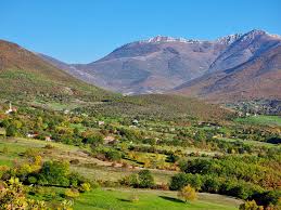 Zjarri përfshin shtëpinë në Nikoliq, 2 persona humbin jetën