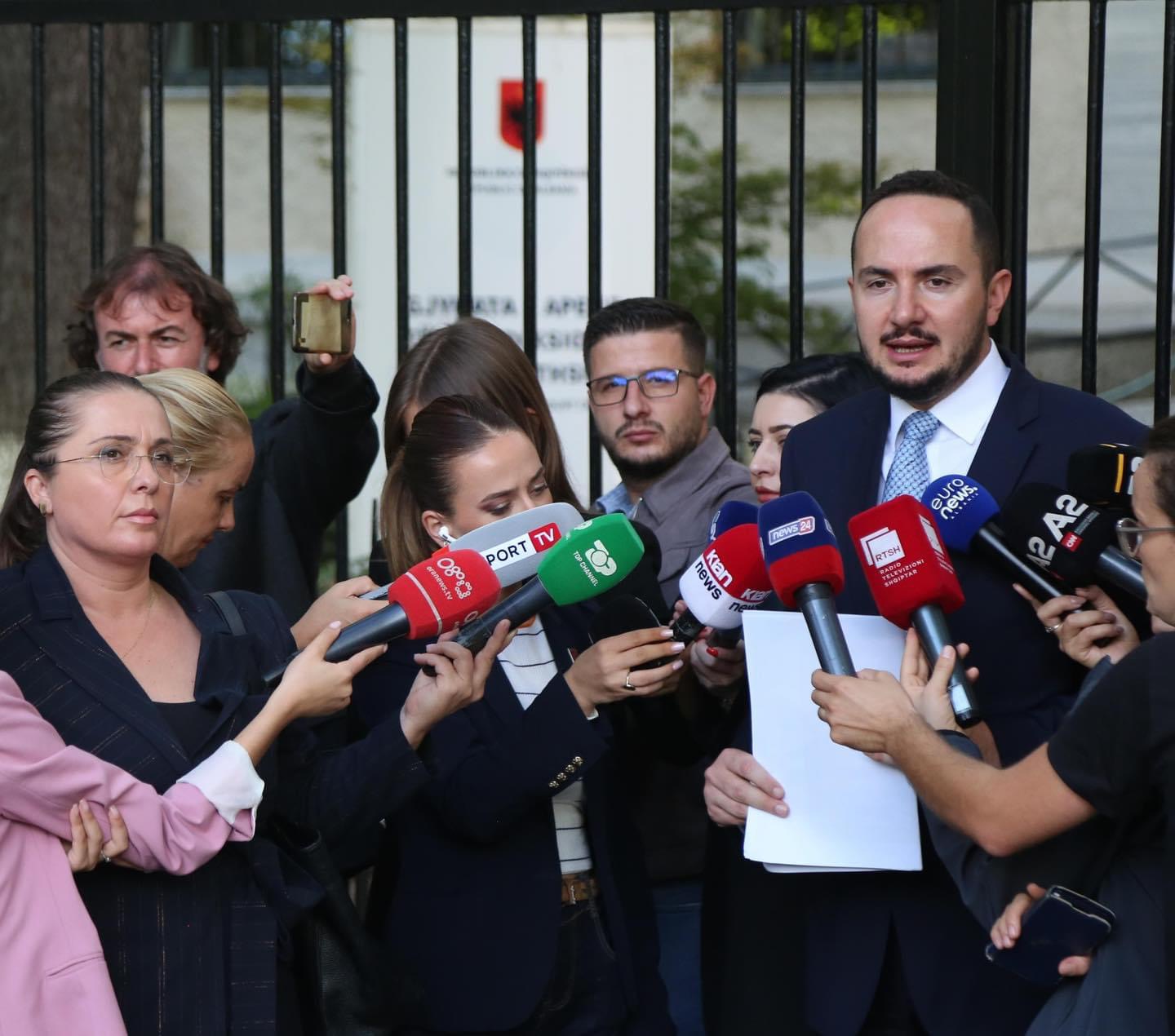 Salianji do të vendoset në burgun e Fierit. PD së shpejti padi ndaj Fatmir Xhafës dhe Artan Gjermenit