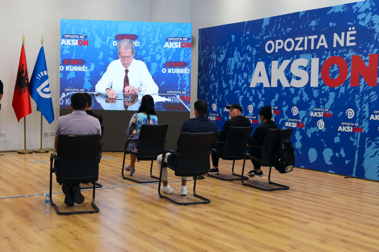 ‘Protesta e 6 tetorit do të jetë kombëtare. Salianji edhe pse në burg do të jetë drejtues nderi në Elbasan”