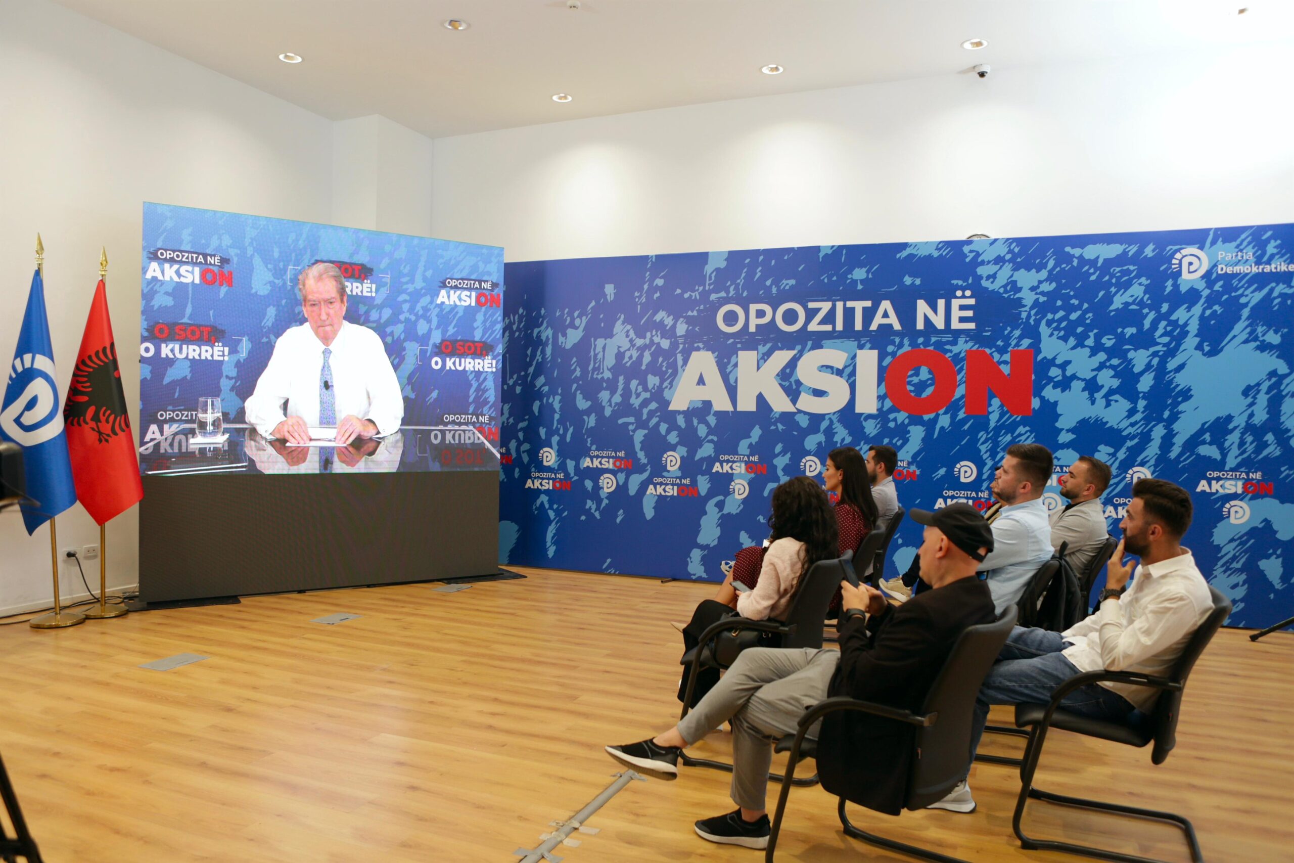 “Të gjithë drejtuesit lokalë dhe qëndrorë të PD-së të dalin në ballë të revoltave”