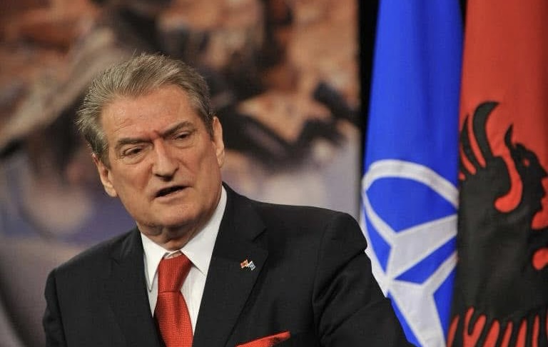 SALI BERISHA/ 28 nëntori 1944, Shqipëria  – nga një pushtim i vjetër në një pushtim të ri