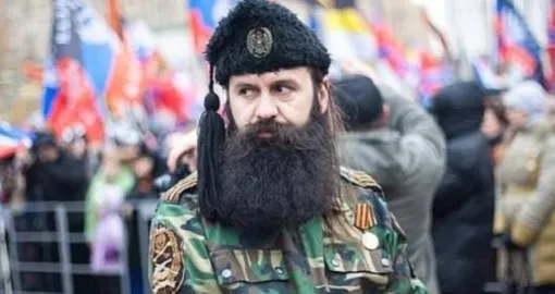 Lideri i grupit çetnik serb, Bratislav Zhivkoviç, vritet në Ukrainë. Ngriti barrikada më veri të Kosovës