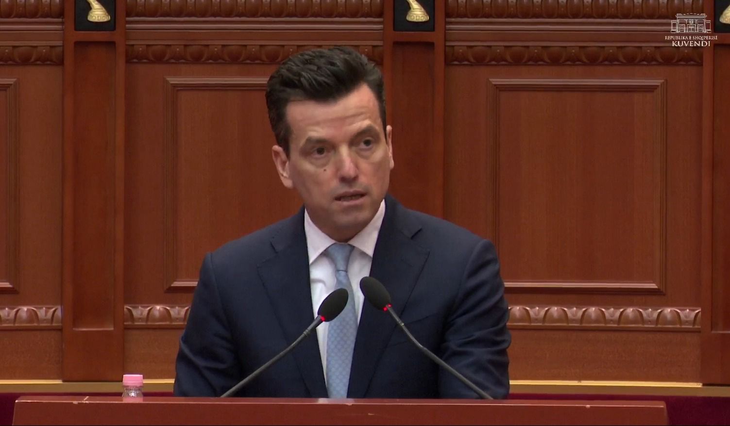 AGRON SHEHAJ/ Fundi i pandëshkueshmërisë, arrestimi i kryeministrit në zyrë