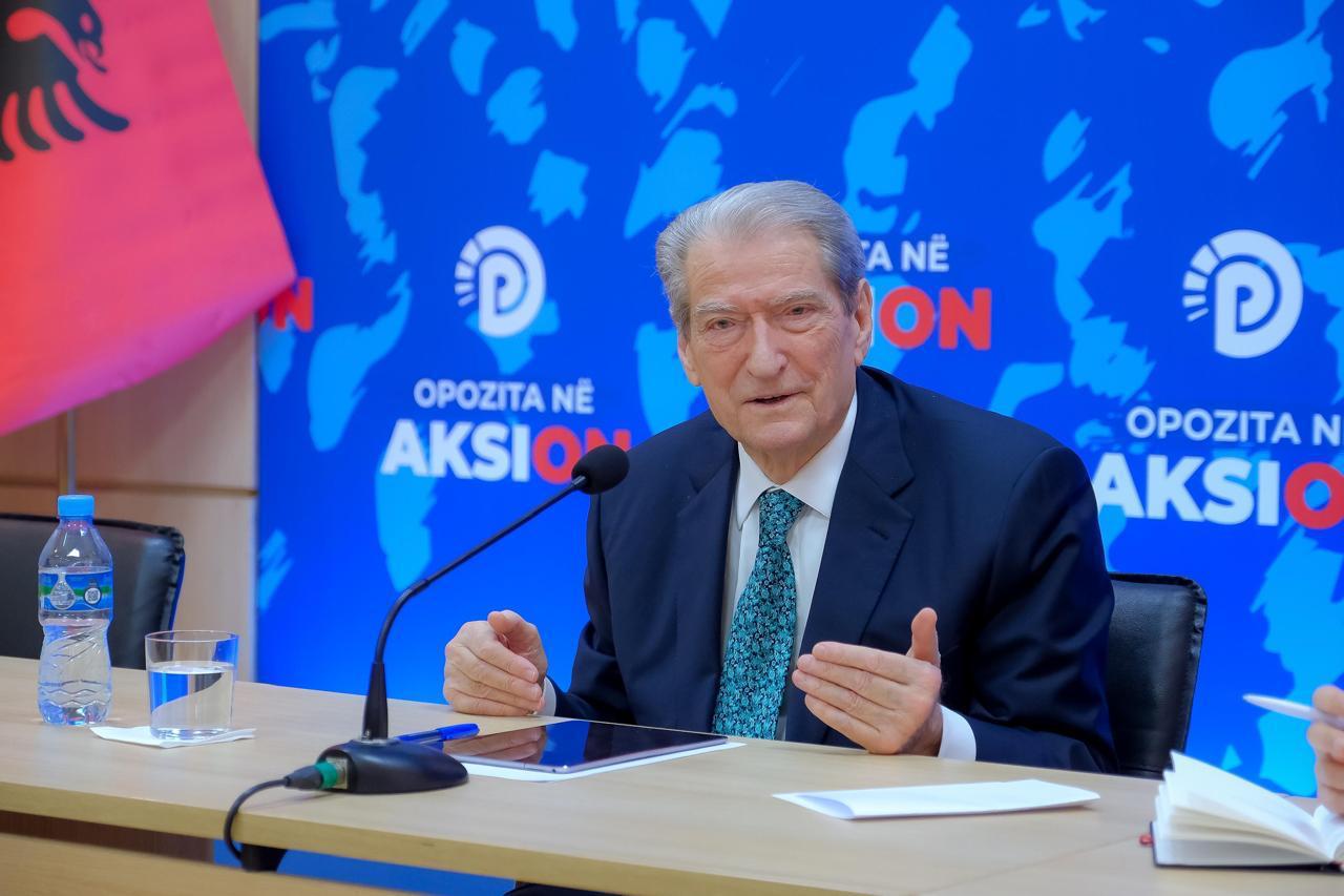 Berisha: Parametrat e rrugës së Arbrit janë copë, copë. Me Ramën 27 km kanë kushtuar 450 mln euro