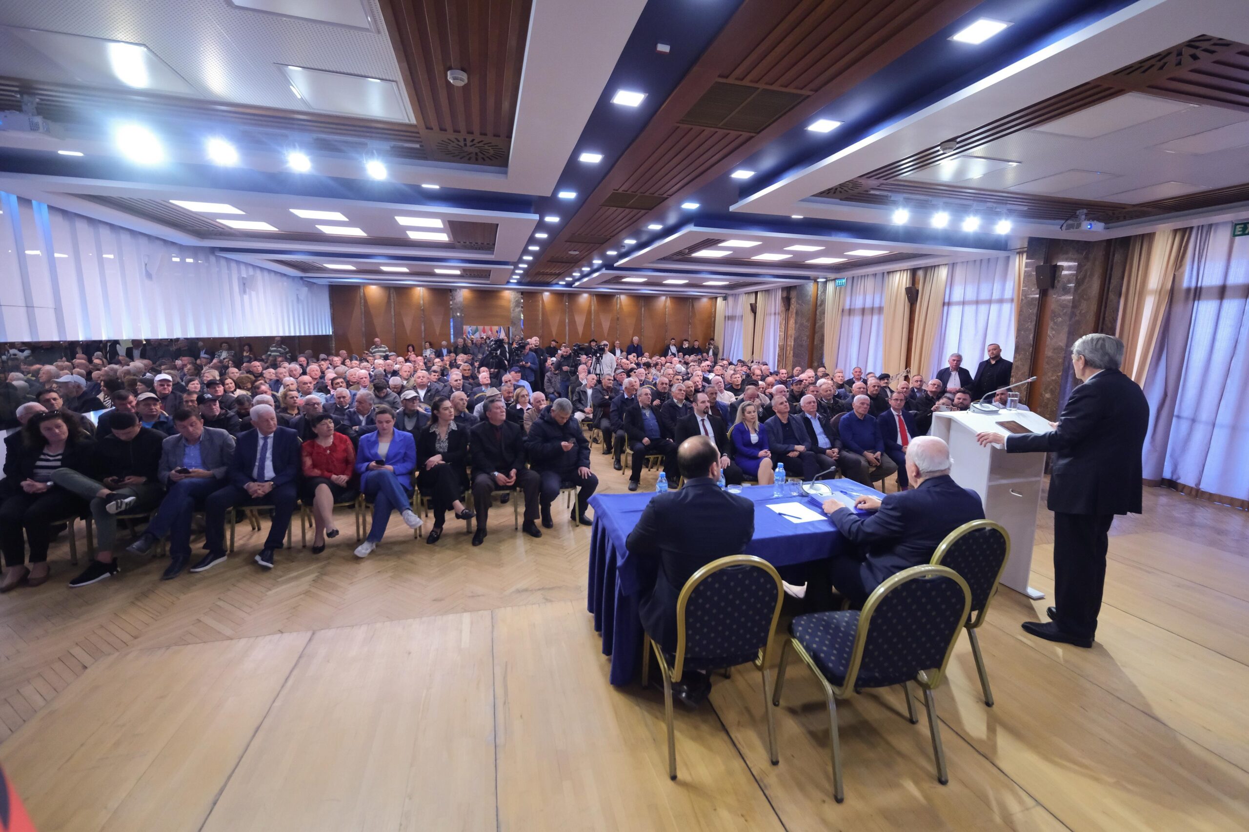 “Pensionet do indeksohen dyfishin e inflacionit! Ne do të vendosim pagën për çdo orë pune”