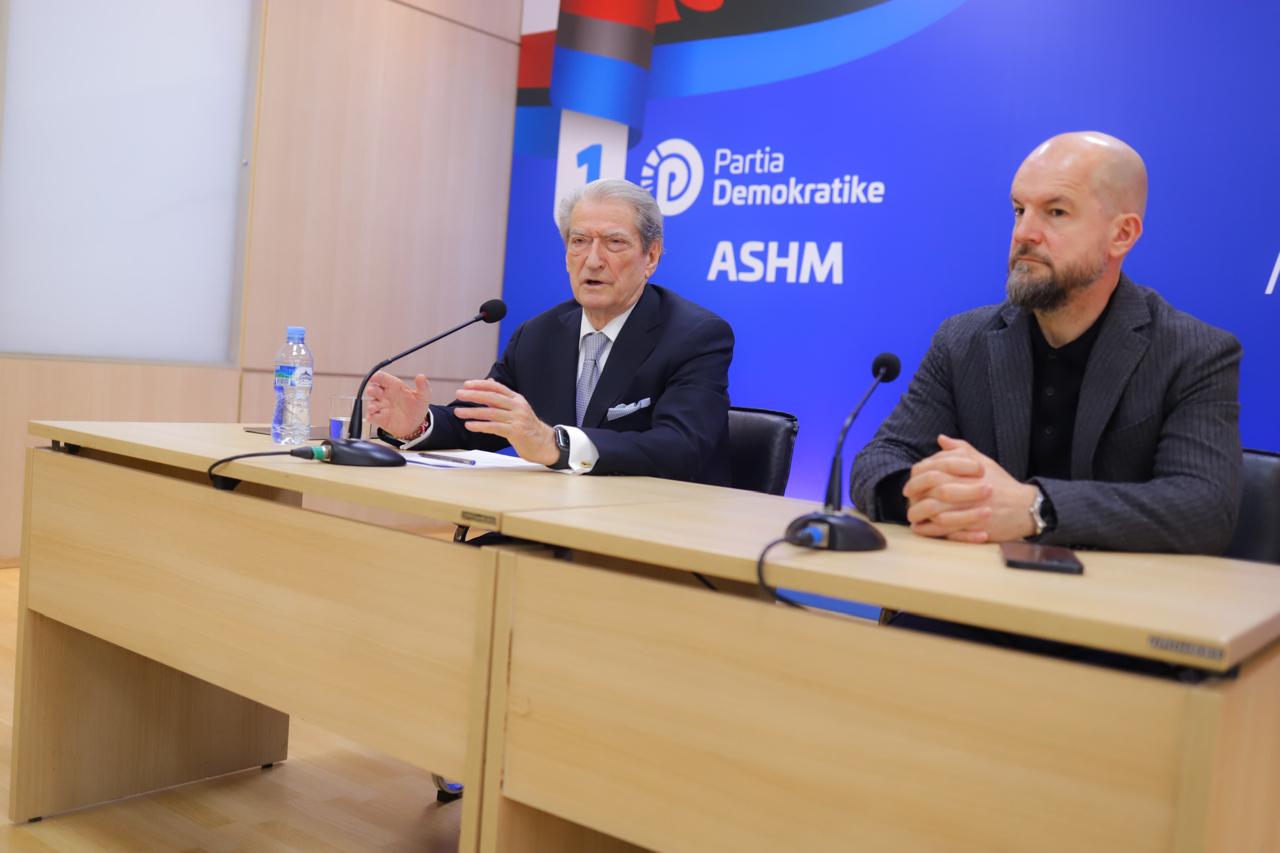 Berisha: Brukseli ishte dje në anën e shqiptarëve! Nuk mund t’u mohohet atyre e drejta e një procesi ligjor me reformën e Sorosit