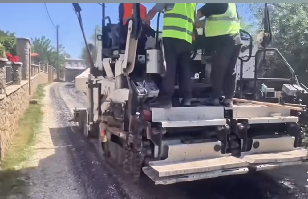 Asfalti elektoral në Belsh, 2 në pranga, 2 biznesmenë në kërkim