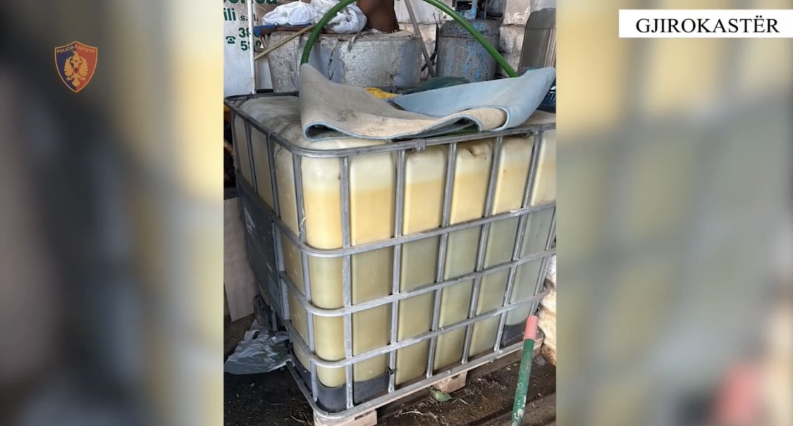 Kapen mallra kontrabandë në miliona lekë në Gjirokastër, 2 në pranga