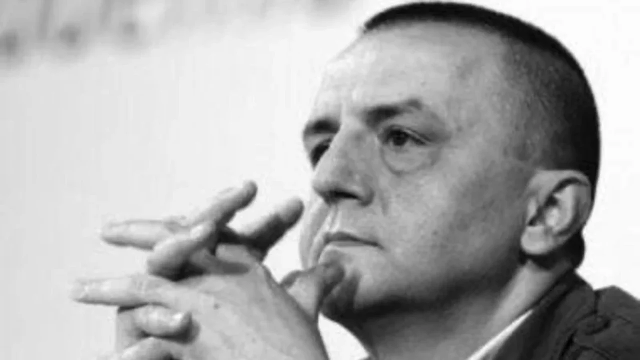 Nderim e homazhe për Artan Lamen. Zhvillohet ceremonia e përcjelljes tek Akademia e Shkencave