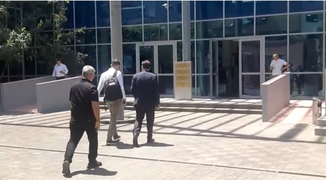 Jonaid Myzyri merret i pandehur, shkelje të barazisë në tendera