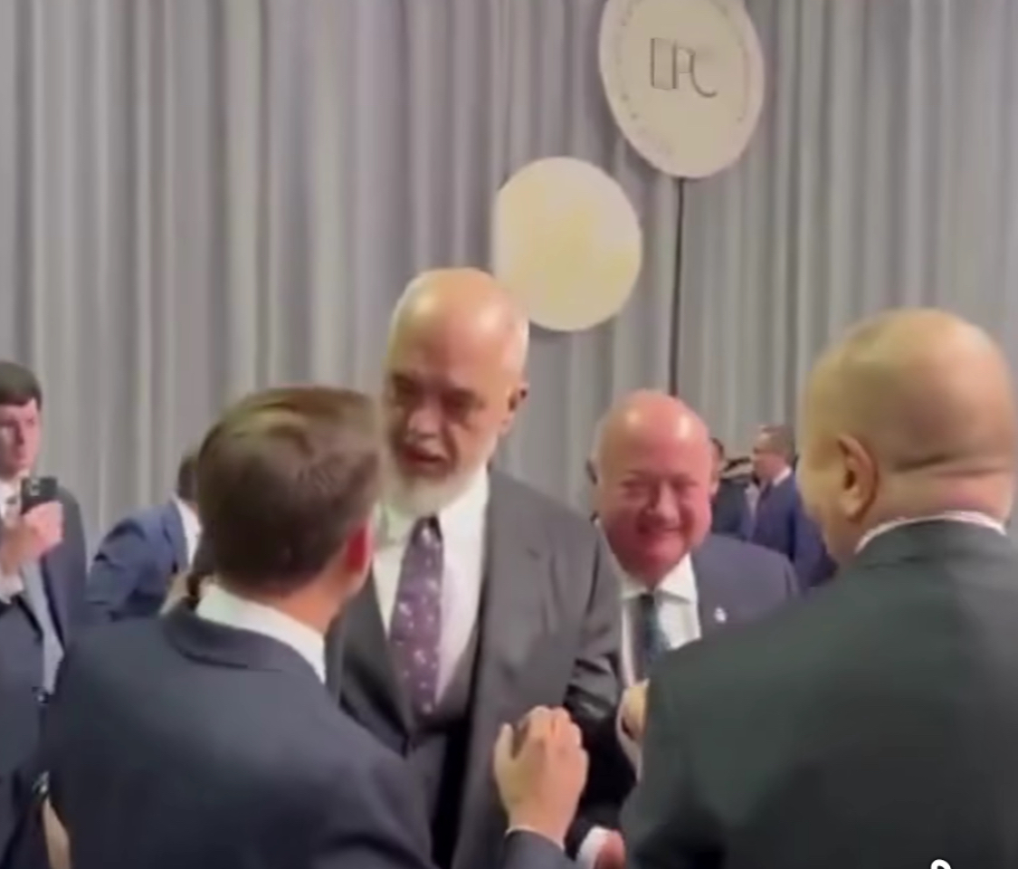 Rama kthen përmbys deklaratat e hershme: Jam ndër admiruesit më të mëdhenj të Trump!